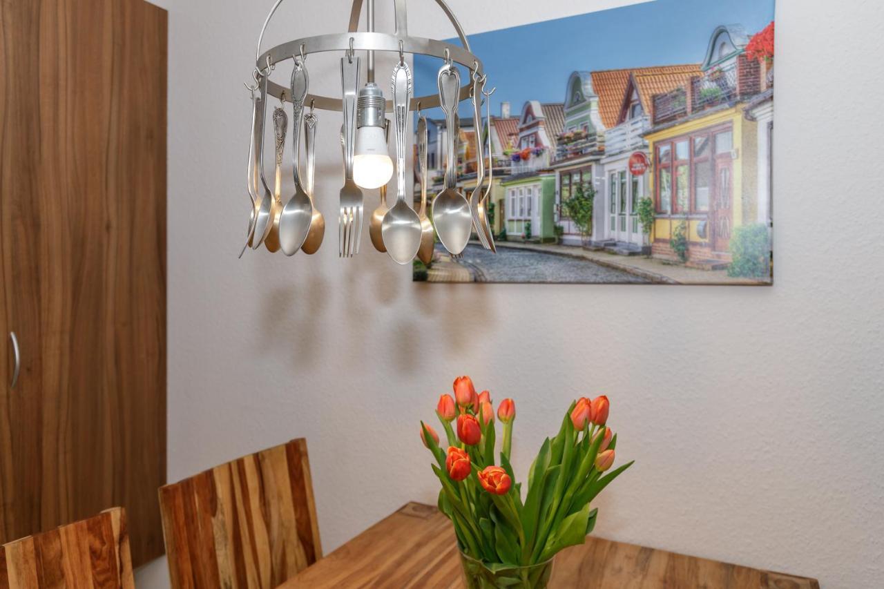 Haus Elli Apartment รอสต็อค ภายนอก รูปภาพ