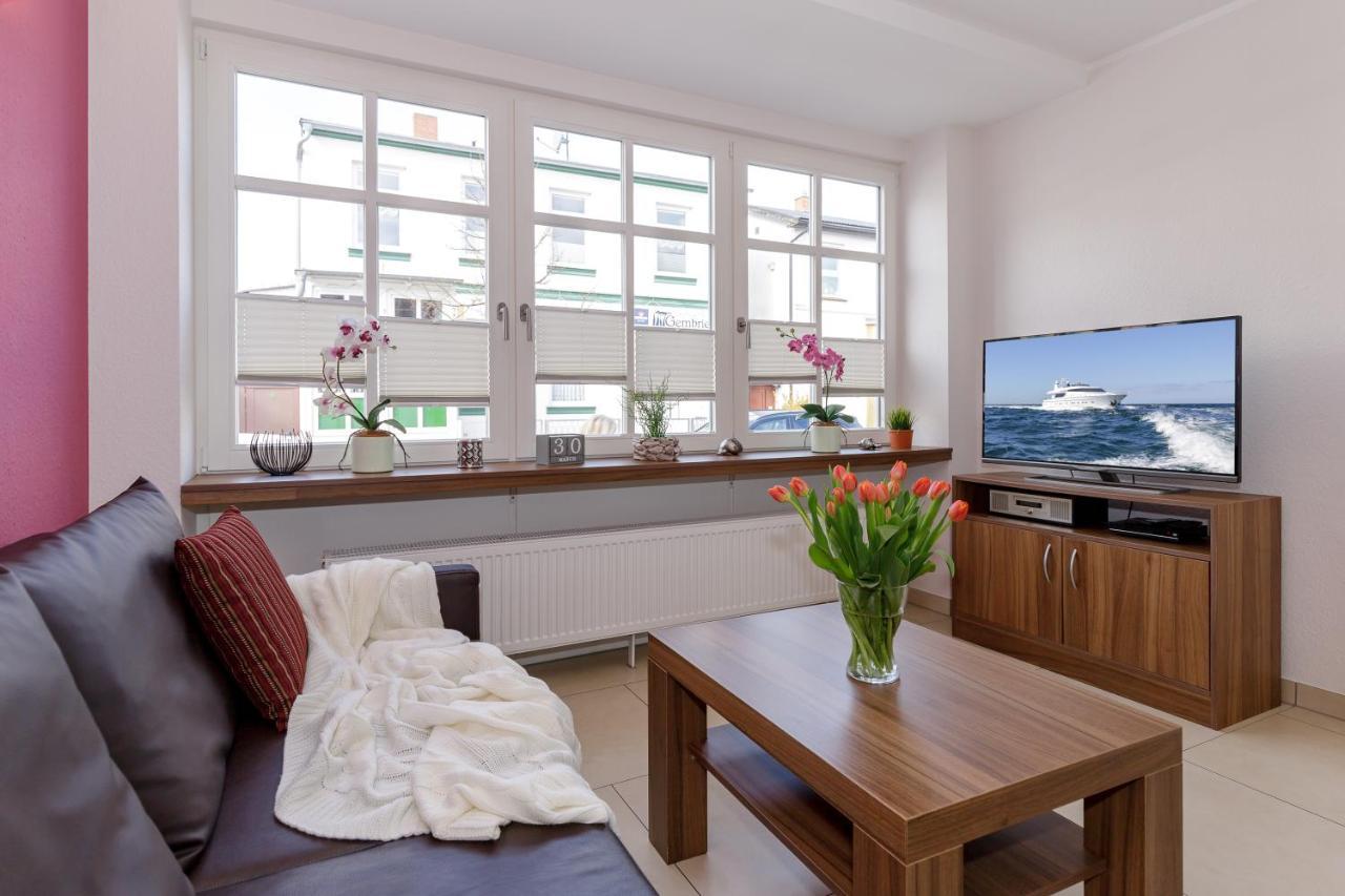 Haus Elli Apartment รอสต็อค ภายนอก รูปภาพ